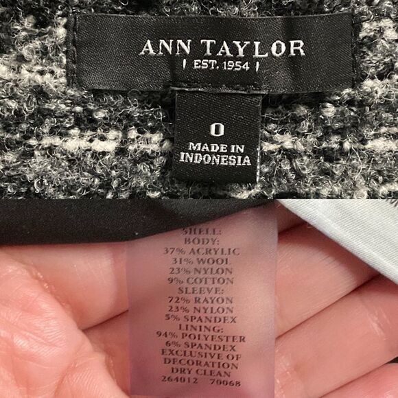 Ann Taylor Black White Tweed Mixed Media Full Zip Blazer Jacket 0 - Picture 7 of 7
